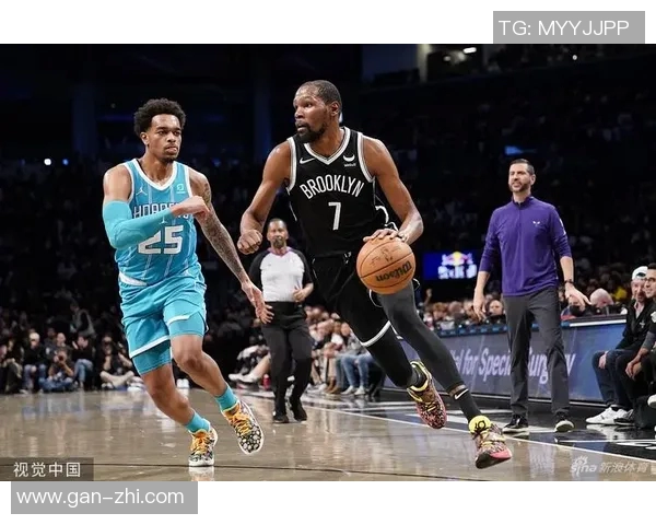 杜兰特在篮网对黄蜂比赛中的精彩表现与数据分析