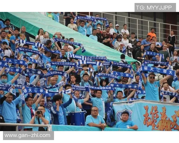 保定容大迎战深圳队全力争胜展现球队实力与斗志