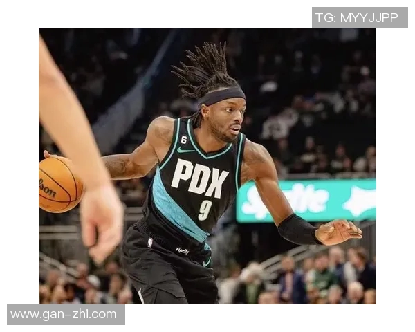 杰拉米格兰特的篮球之路与未来展望解析